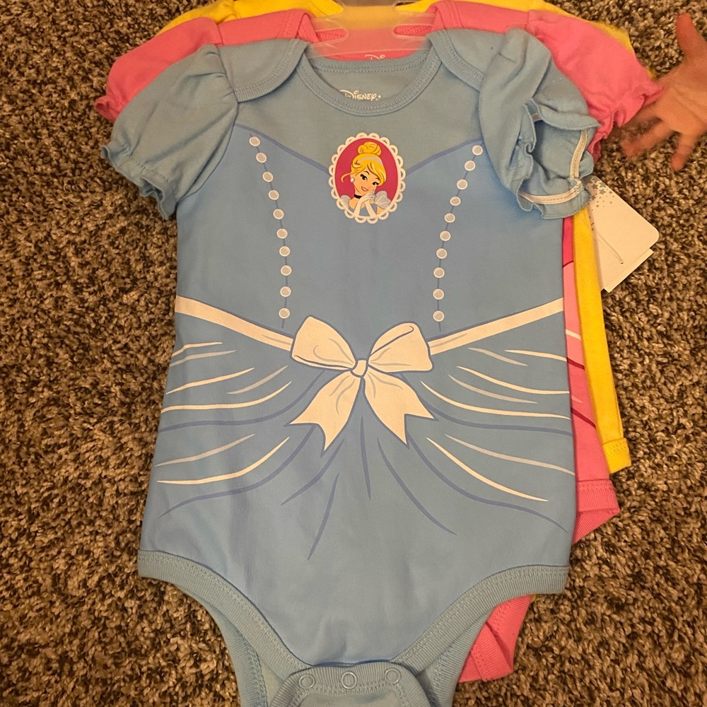 Disney princess onesie set